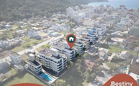 Village EcoPark - Apartamentos Completos